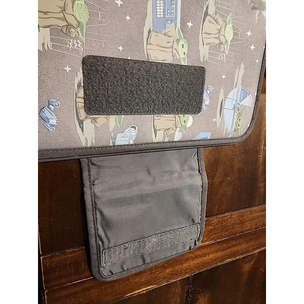 Pottery Barn Kids 3 ring Binder & Pencil Case Grogu Star Wars Baby Yoda Glow